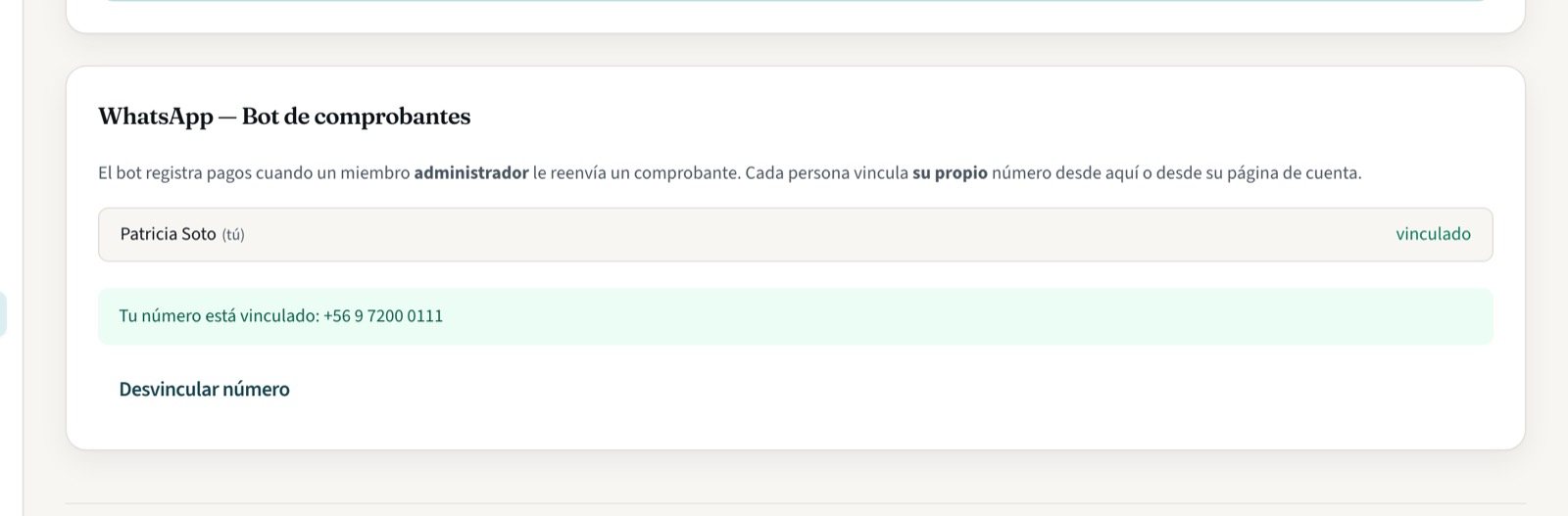 La tarjeta del bot con el número ya vinculado