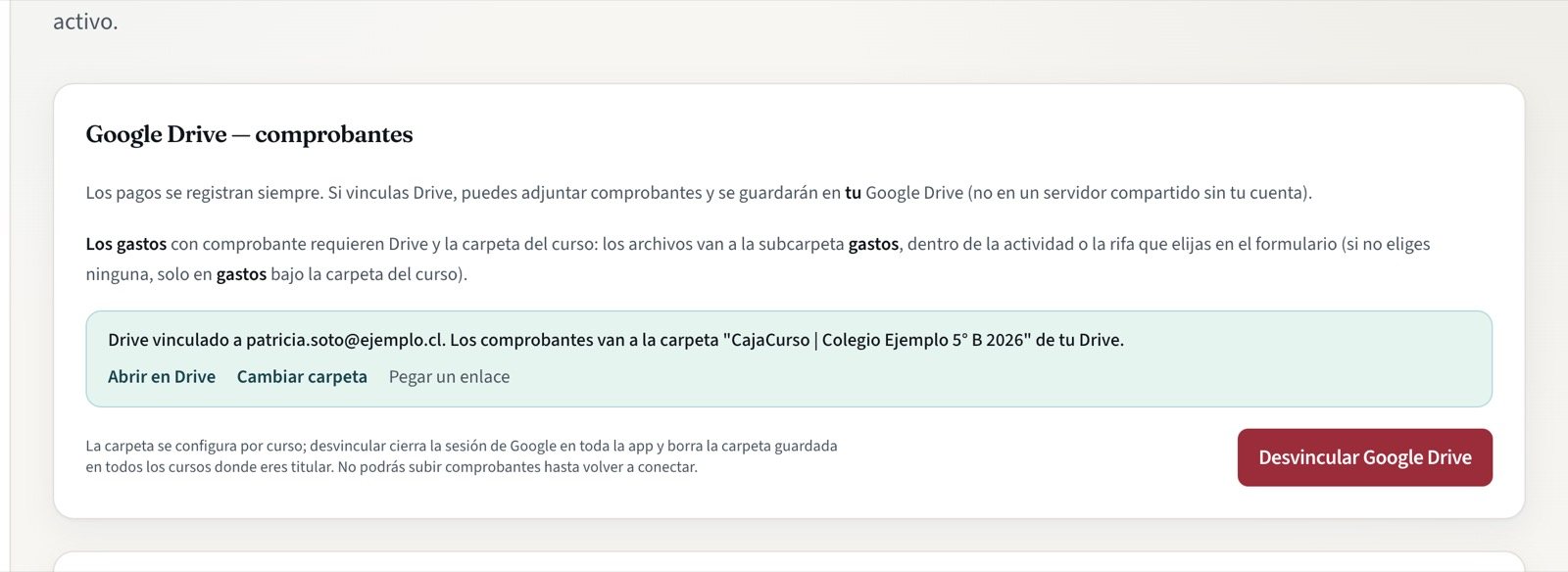 La tarjeta de Drive mostrando la carpeta del curso ya creada, con el enlace Abrir en Drive